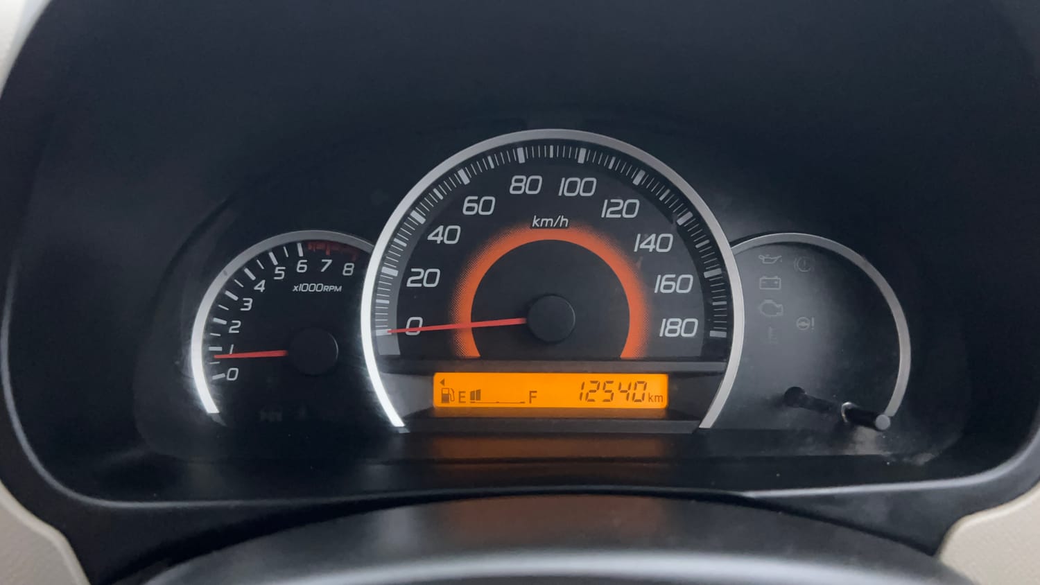 Used 2014 Maruti Suzuki Wagon R VXI Petrol Manual interior CLUSTERMETER VIEW