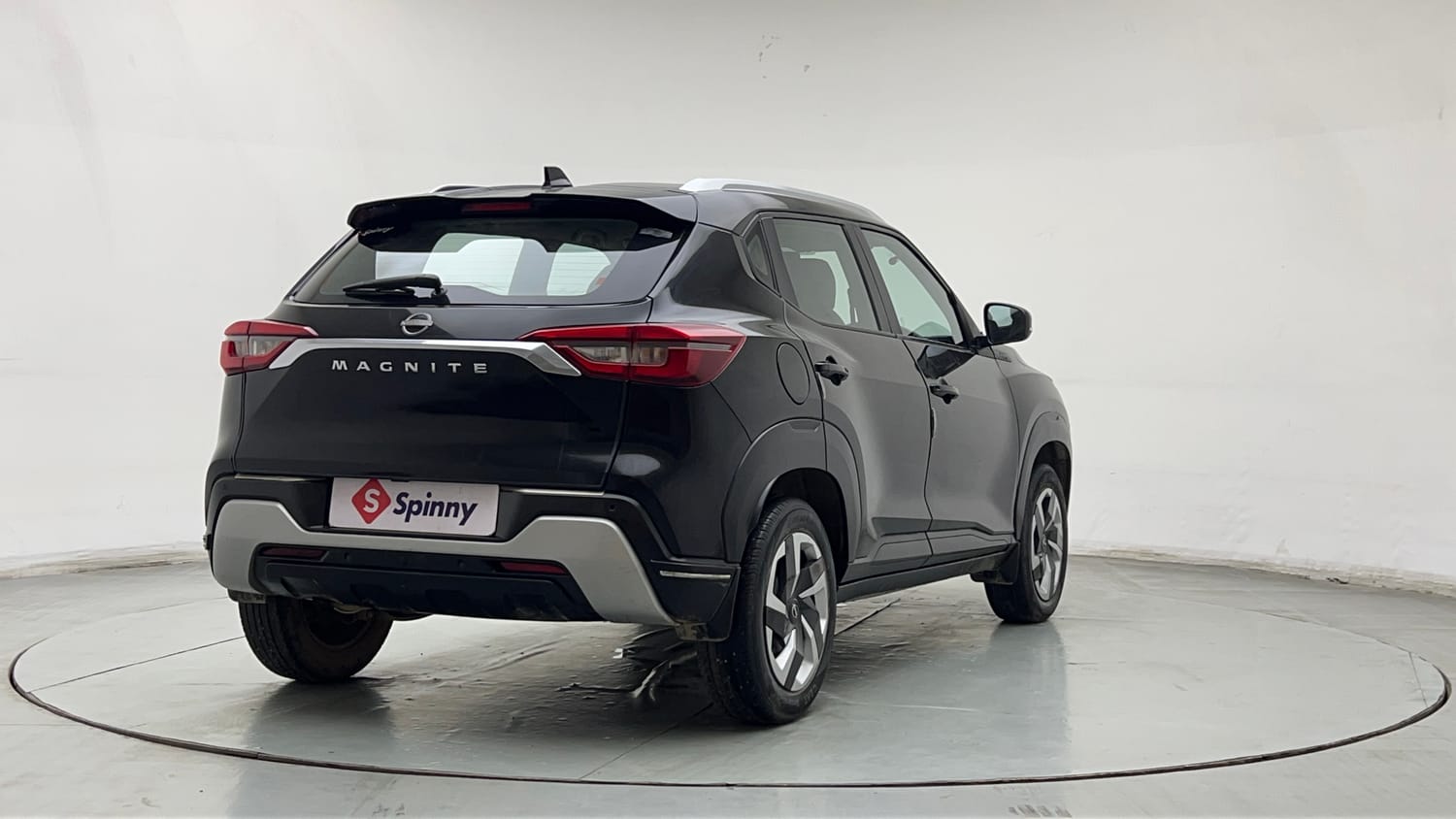 Used 2023 Nissan Magnite Geza Edition Petrol Manual exterior RIGHT REAR CORNER VIEW