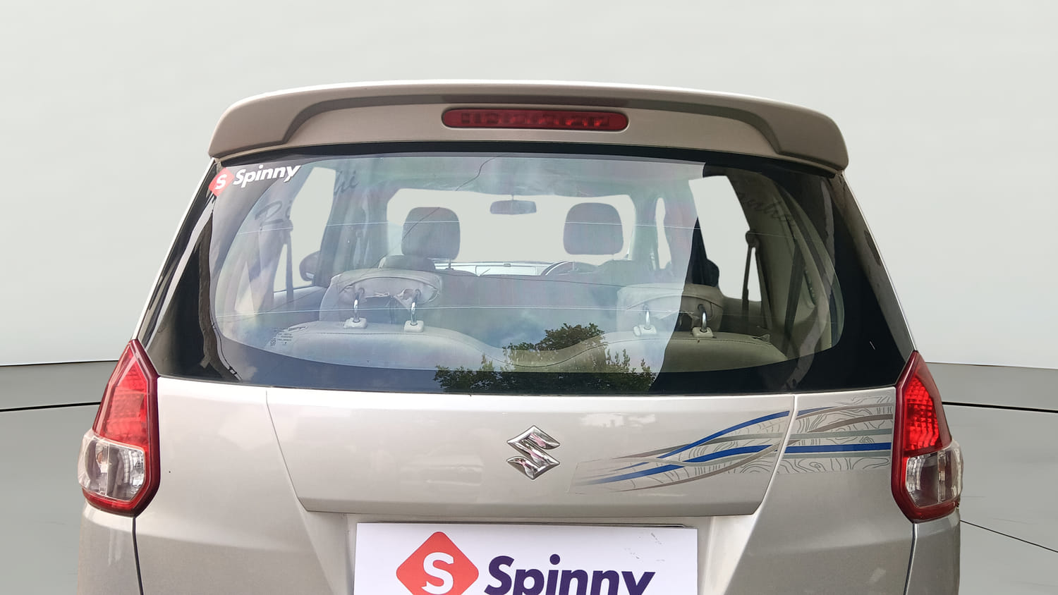Used 2015 Maruti Suzuki Ertiga Vxi Petrol Manual exterior BACK WINDSHIELD VIEW