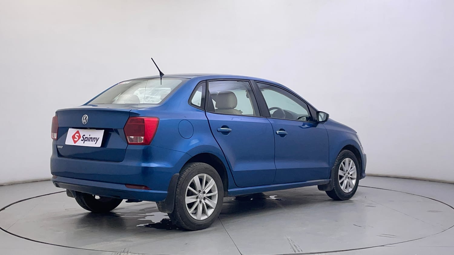Used 2017 Volkswagen Ameo Highline1.2L (P) Petrol Manual exterior RIGHT REAR CORNER VIEW