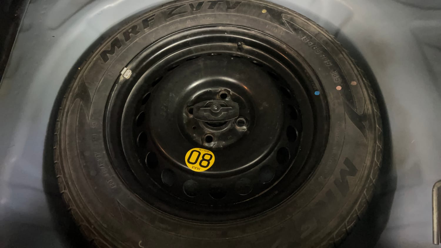 Used 2017 Maruti Suzuki Baleno Zeta 1.2 AT Petrol Automatic tyres SPARE TYRE VIEW