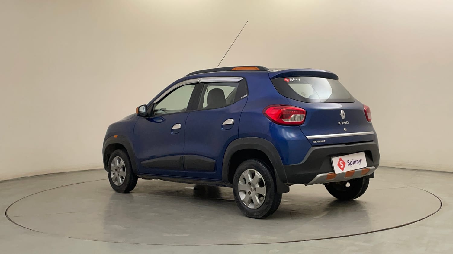 Used 2017 Renault Kwid CLIMBER 1.0 Petrol Manual exterior LEFT REAR CORNER VIEW