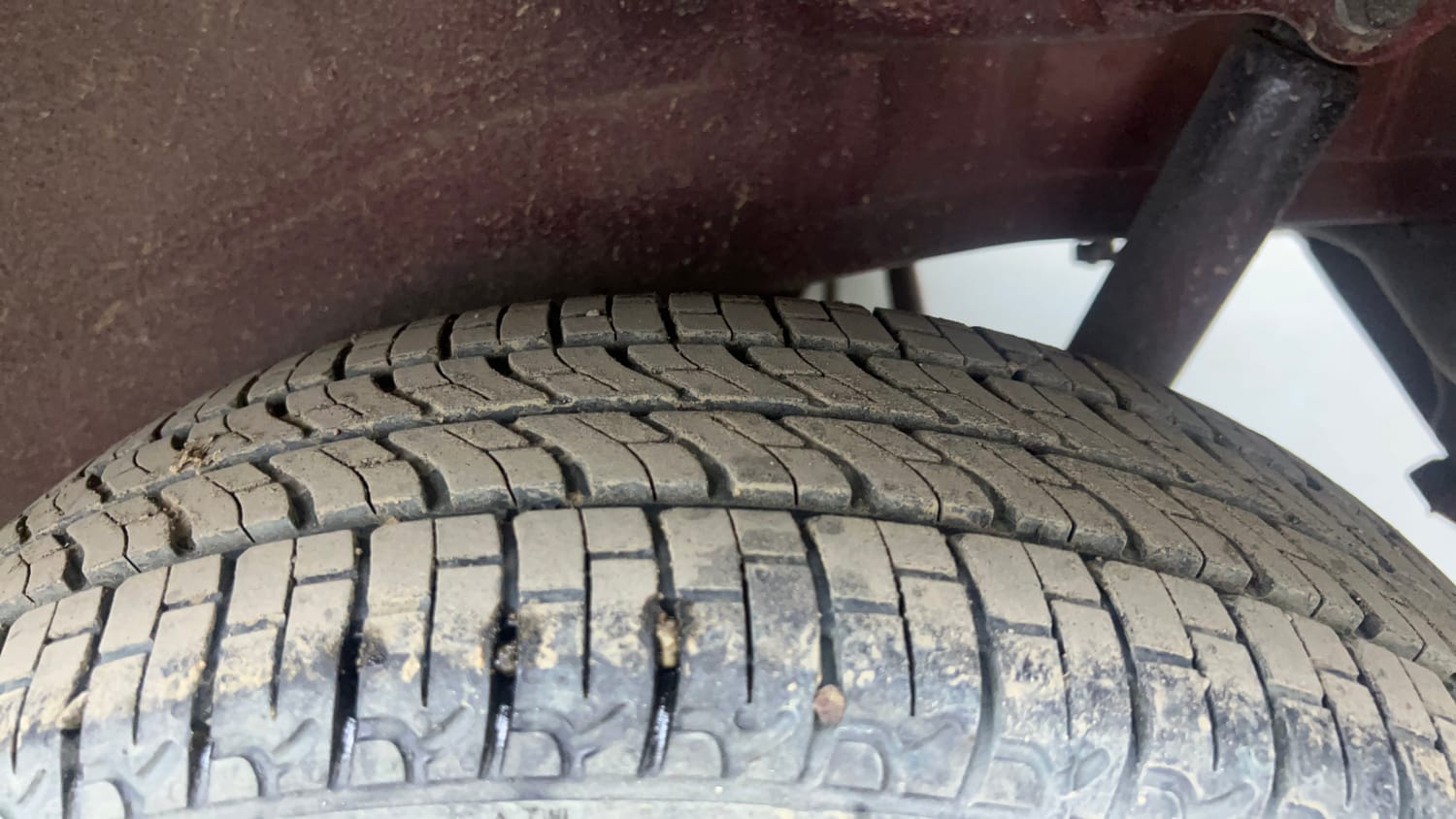 Used 2018 Maruti Suzuki Wagon R 1.0 VXI AMT Petrol Automatic tyres LEFT REAR TYRE TREAD VIEW