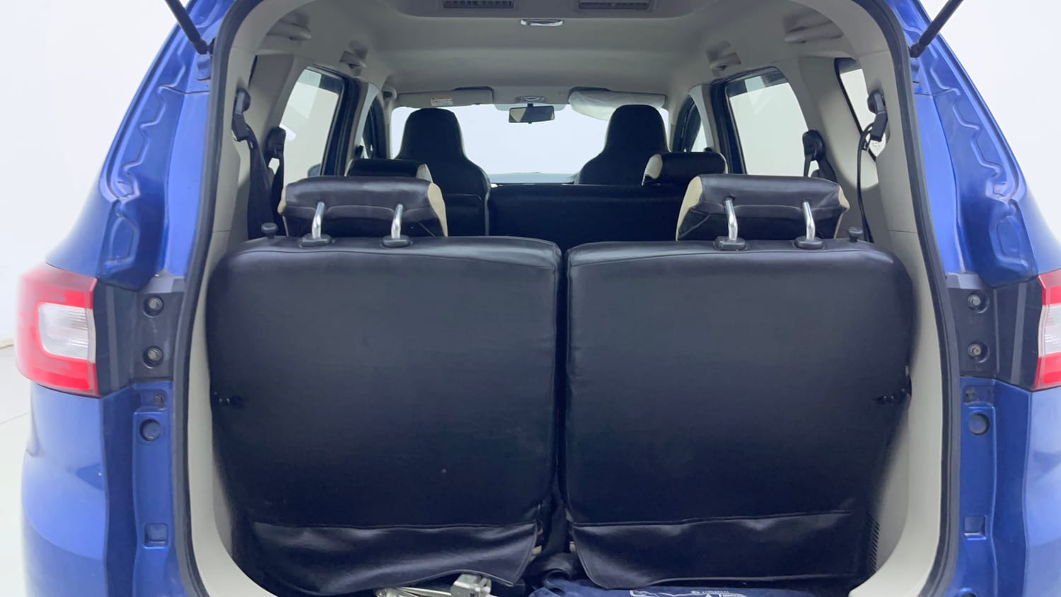 Used 2021 Renault Triber RXZ Petrol Manual interior DICKY INSIDE VIEW