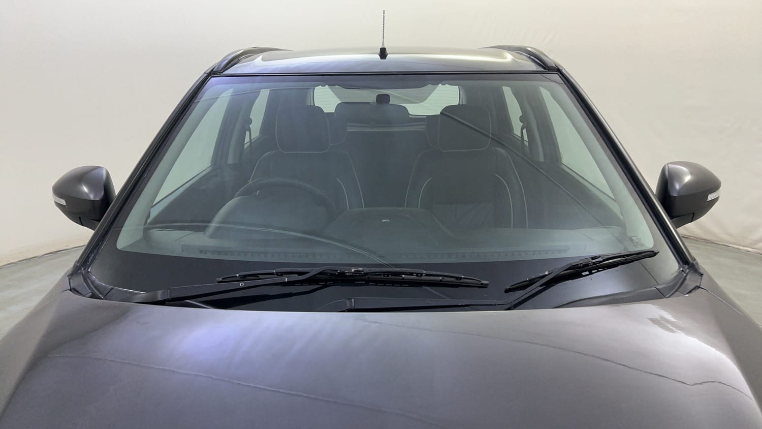 Used 2021 maruti-suzuki Vitara Brezza VXi Petrol Manual exterior FRONT WINDSHIELD VIEW