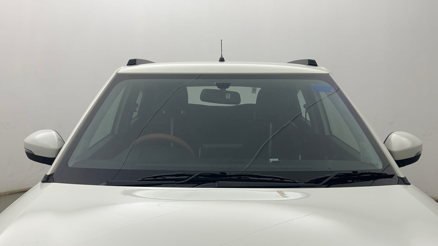 Used 2023 Tata Punch Accomplished MT Petrol Manual exterior FRONT WINDSHIELD VIEW