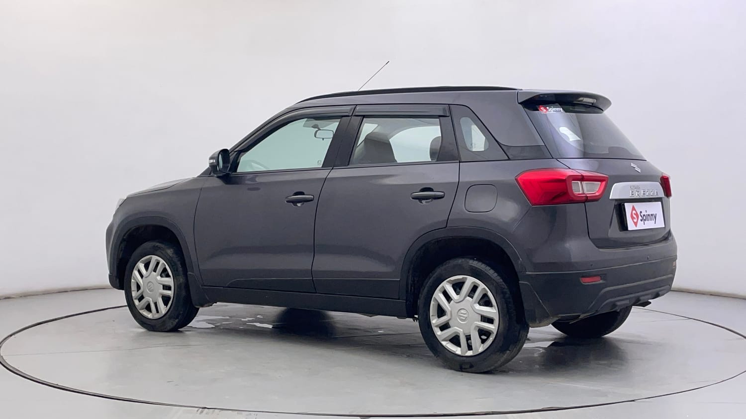 Used 2022 maruti-suzuki Vitara Brezza VXi Petrol Manual exterior LEFT REAR CORNER VIEW