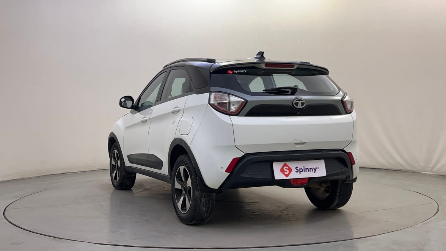 Used 2018 Tata Nexon XZA Plus Diesel Diesel Automatic exterior LEFT REAR CORNER VIEW