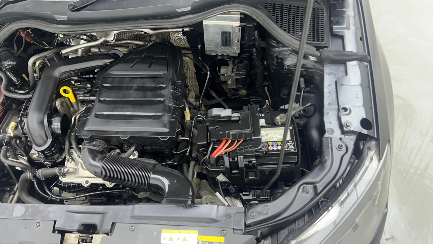 Used 2020 Skoda Rapid Active 1.0 TSI MT Petrol Manual engine ENGINE LEFT SIDE VIEW