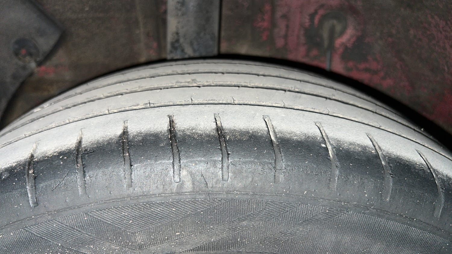 Used 2019 Hyundai Elite i20 Asta 1.2 (O) CVT Petrol Automatic tyres RIGHT REAR TYRE TREAD VIEW