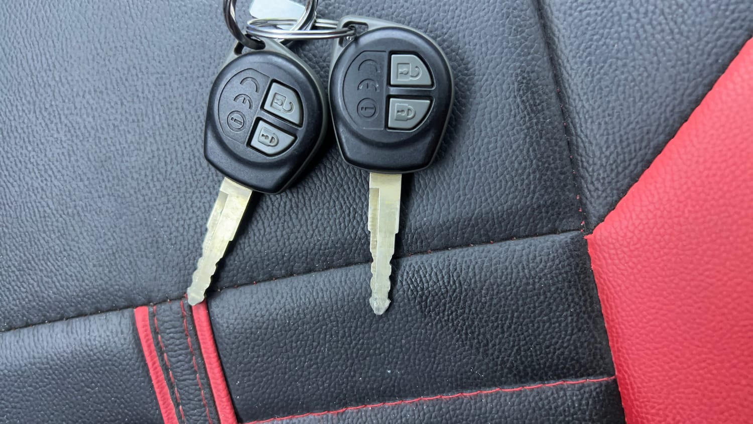 Used 2023 Maruti Suzuki Wagon R VXI 1.0 CNG Cng Manual extra CAR KEY VIEW