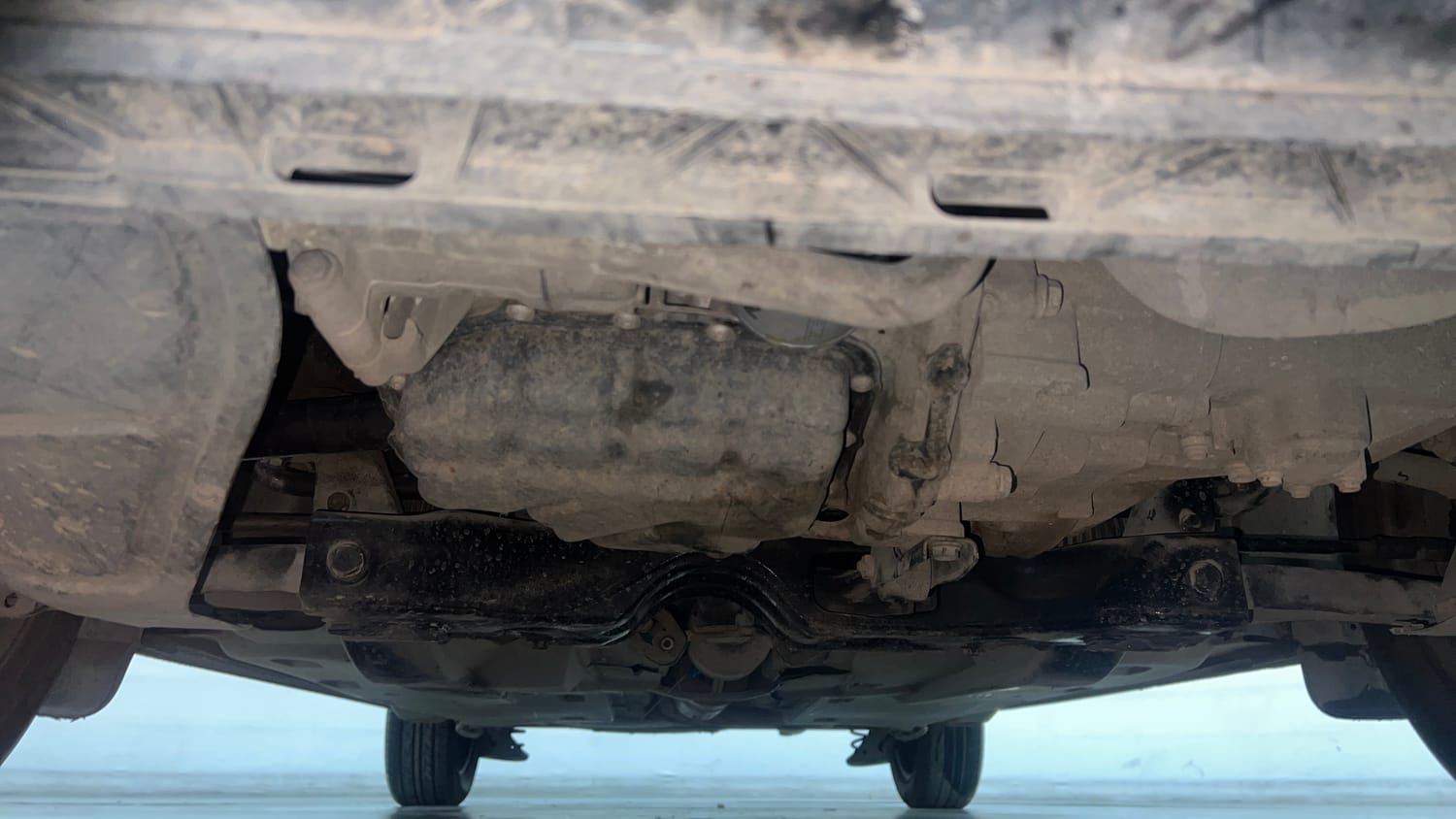 Used 2020 Skoda Rapid Active 1.0 TSI MT Petrol Manual extra FRONT LEFT UNDERBODY VIEW