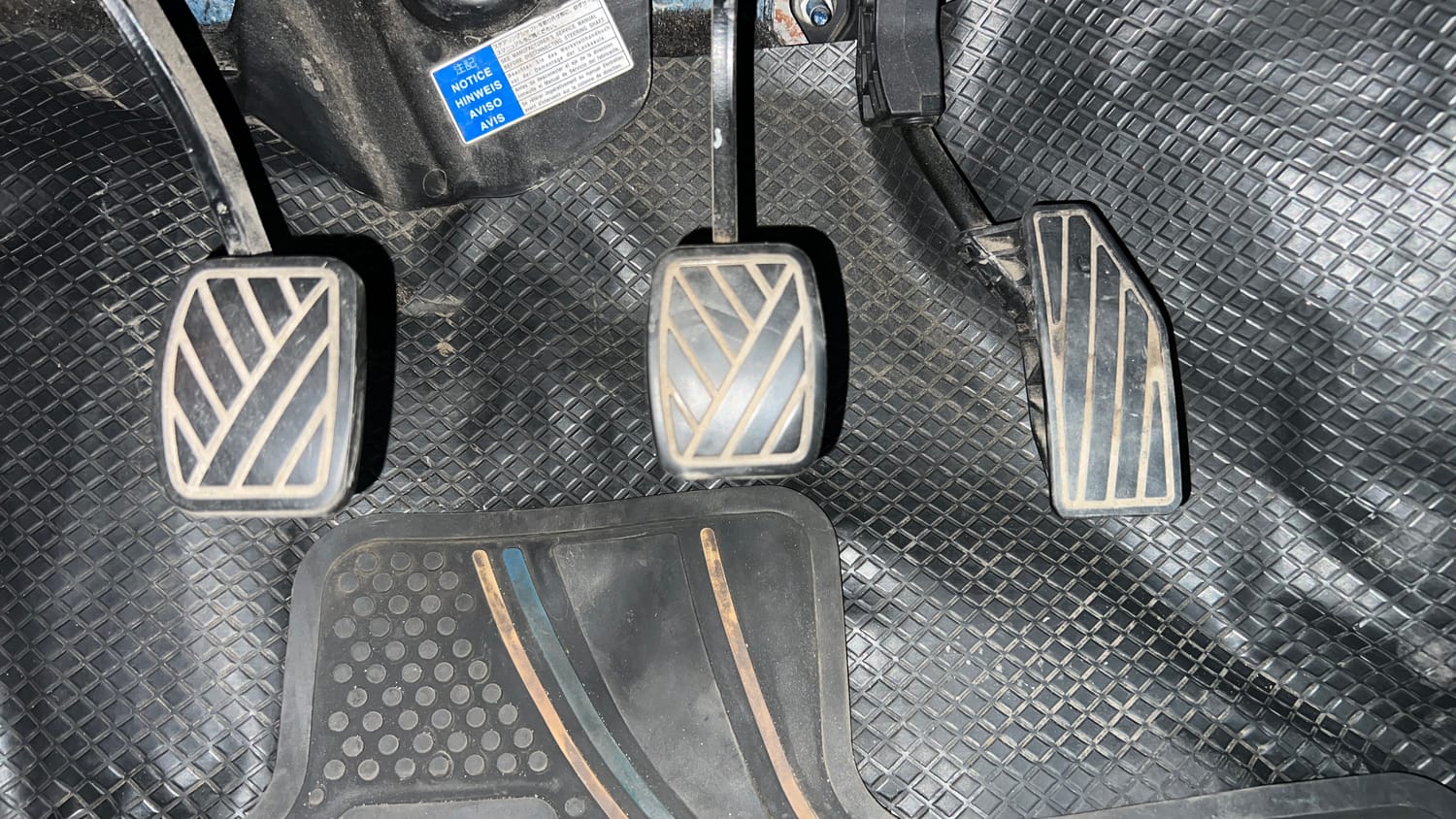 Used 2020 Maruti Suzuki Baleno Zeta Petrol Manual interior PEDALS VIEW