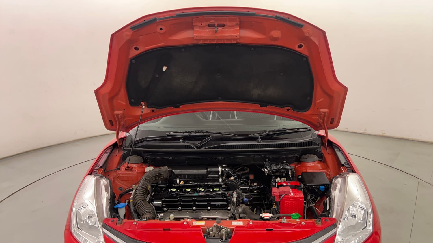 Used 2018 Maruti Suzuki Baleno Delta 1.2 AT Petrol Automatic engine ENGINE & BONNET OPEN FRONT VIEW