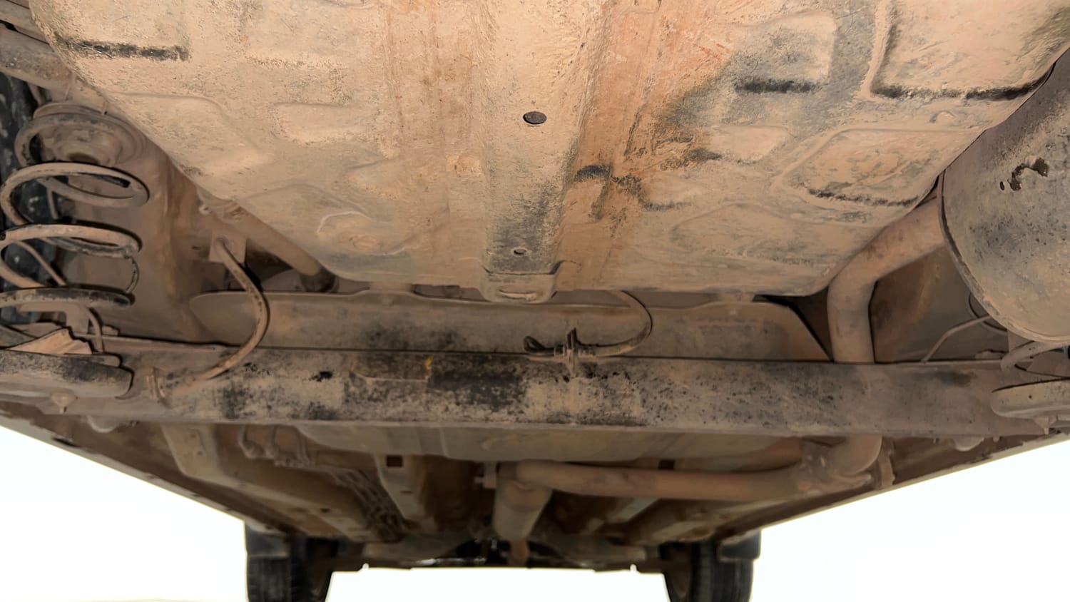 Used 2018 Tata Nexon XZA Plus Diesel Diesel Automatic extra REAR UNDERBODY VIEW (TAKEN FROM REAR)