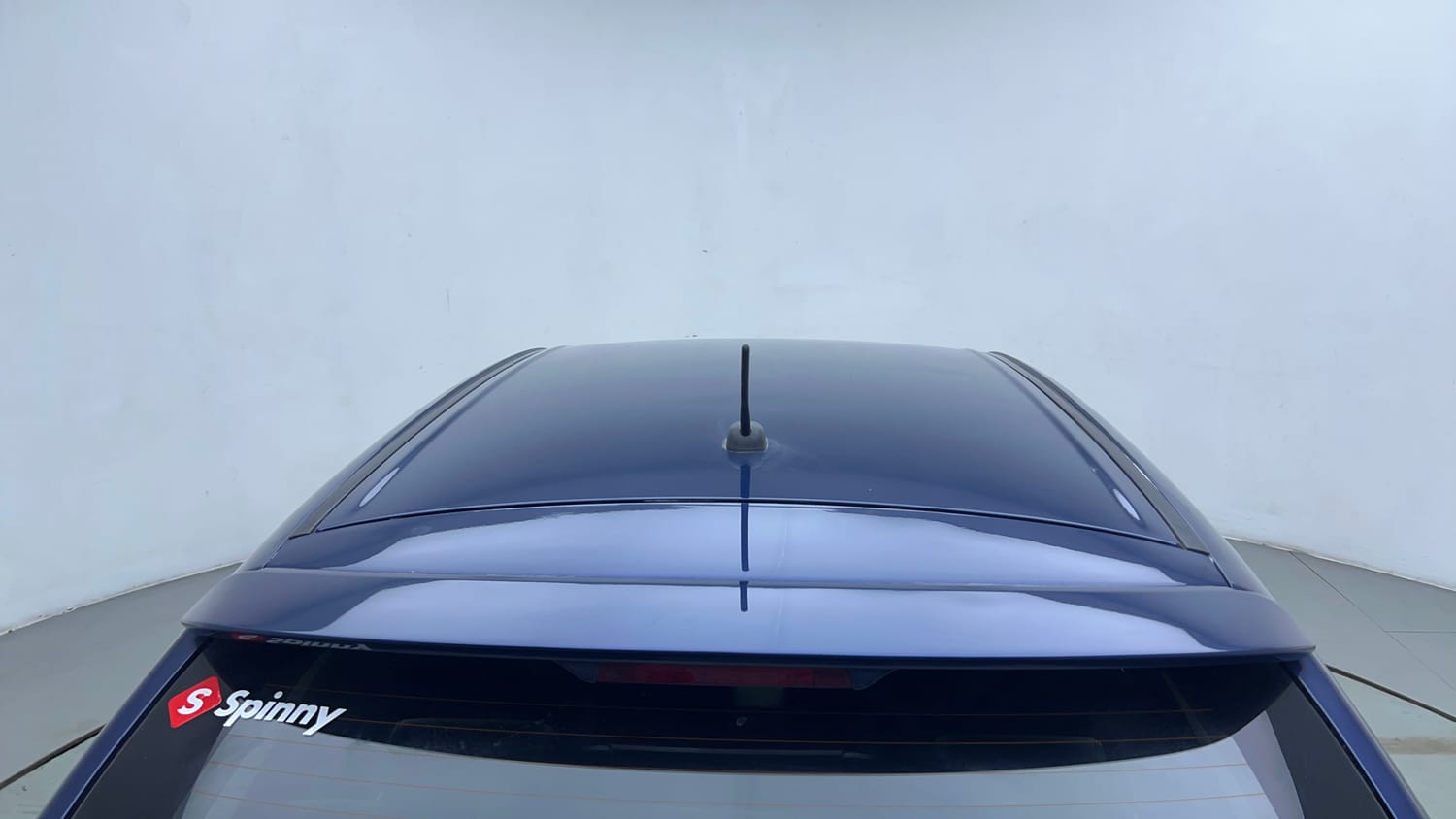 Used 2018 Maruti Suzuki Baleno Zeta 1.2 Petrol Manual exterior EXTERIOR ROOF VIEW