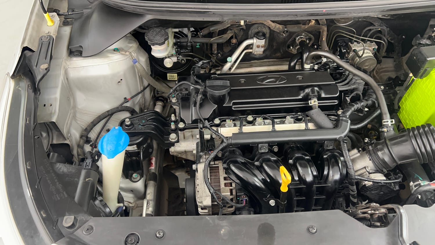 Used 2017 Hyundai Elite i20 Asta 1.2 (O) Petrol Manual engine ENGINE RIGHT SIDE VIEW