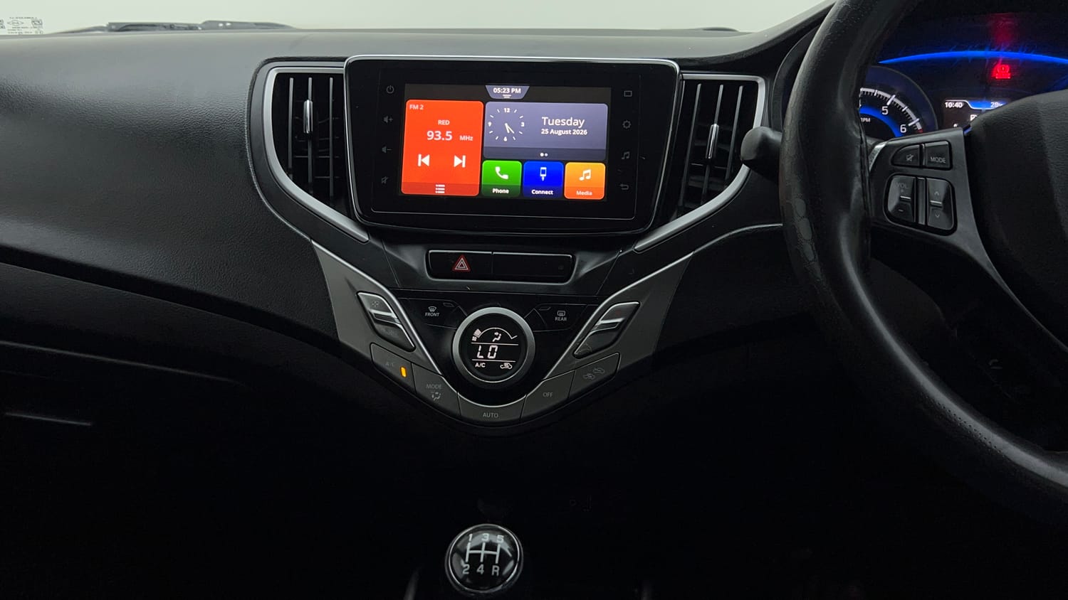 Used 2021 Maruti Suzuki Baleno Zeta Petrol Manual interior MUSIC SYSTEM & AC CONTROL VIEW