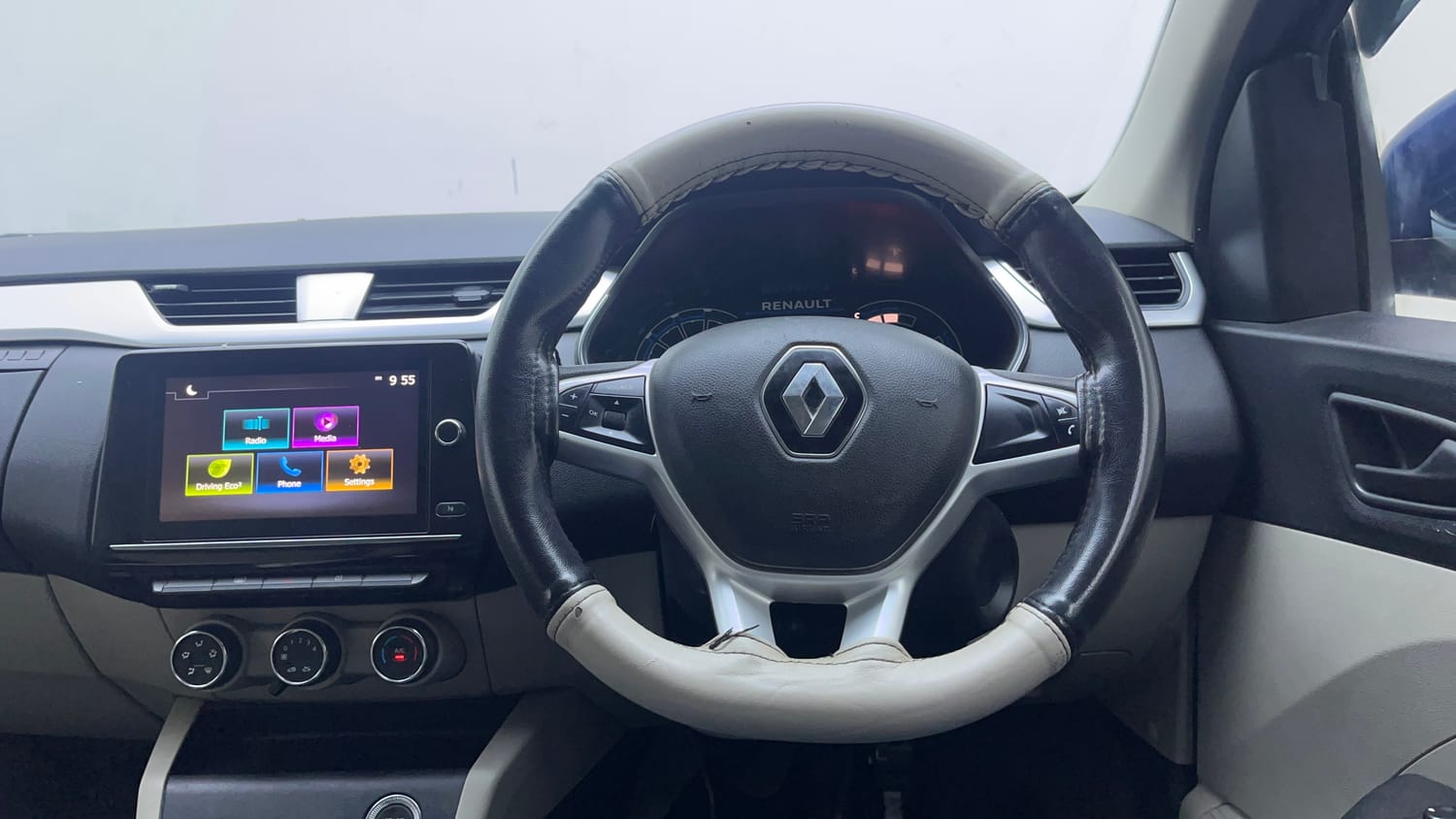 Used 2021 Renault Triber RXZ Petrol Manual interior STEERING VIEW