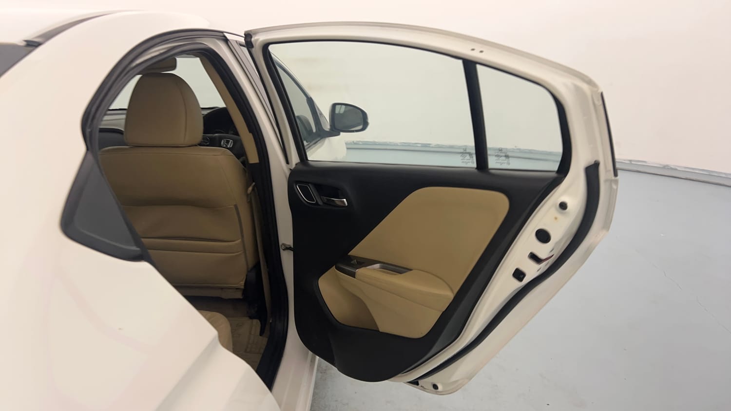 Used 2020 Honda City ZX Petrol Petrol Manual interior RIGHT REAR DOOR OPEN VIEW