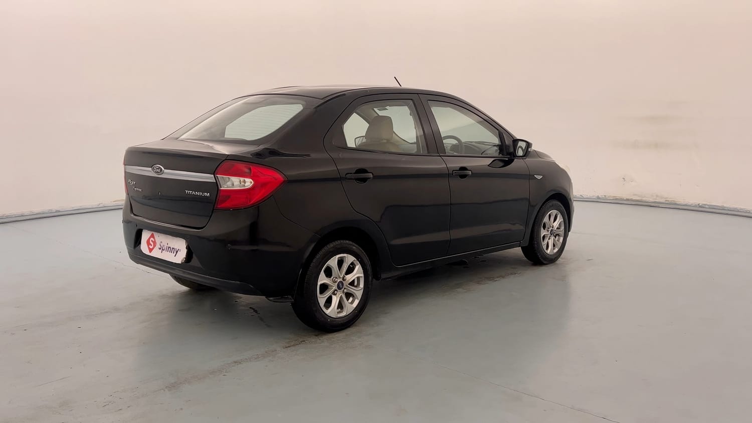 Used 2016 Ford Figo Aspire Titanium 1.2 Ti-VCT Petrol Manual exterior RIGHT REAR CORNER VIEW