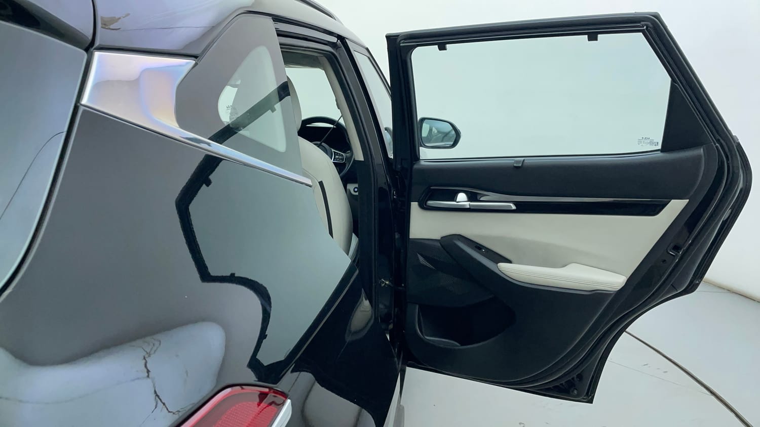 Used 2022 Kia Seltos HTX 1.5 Petrol Manual interior RIGHT REAR DOOR OPEN VIEW