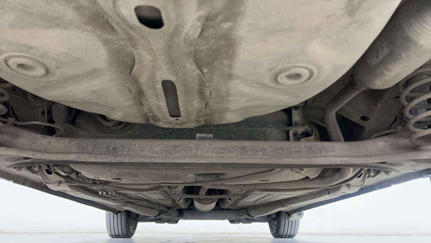 Used 2017 Maruti Suzuki Baleno Zeta 1.2 AT Petrol Automatic extra REAR UNDERBODY VIEW (TAKEN FROM REAR)