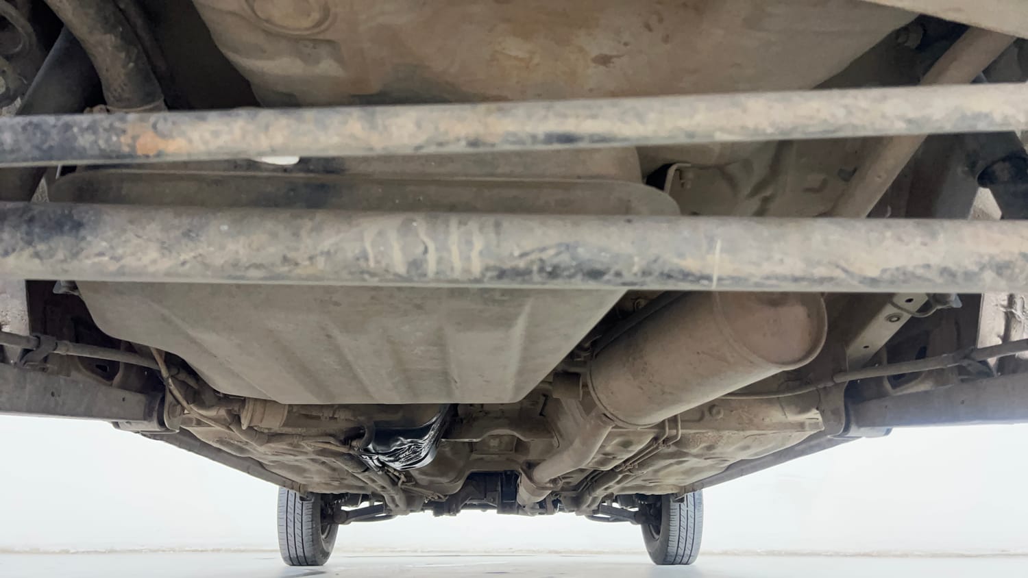 Used 2014 Maruti Suzuki Alto 800 LXI CNG (outside fitted) Cng Manual extra REAR UNDERBODY VIEW (TAKEN FROM REAR)