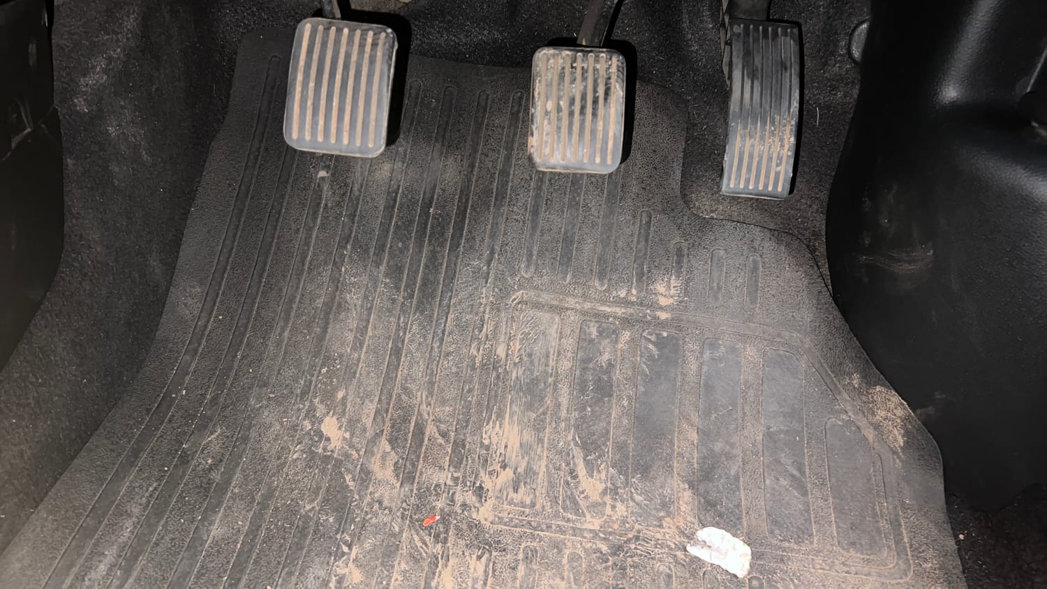 Used 2018 Hyundai Grand i10 Sportz 1.2 Kappa VTVT Petrol Manual interior PEDALS VIEW