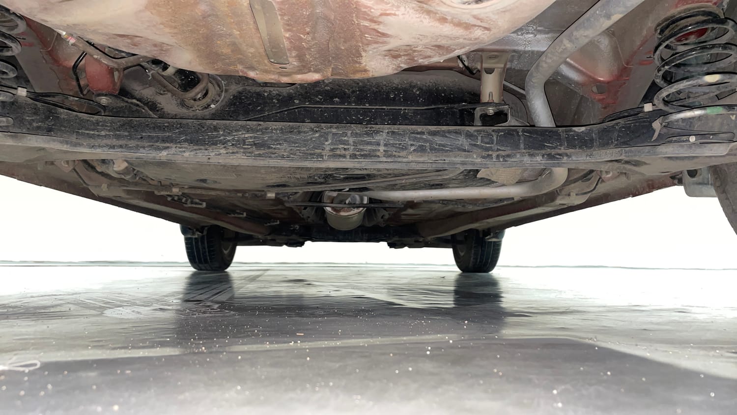 Used 2017 Maruti Suzuki Dzire ZXi Plus Petrol Manual extra REAR UNDERBODY VIEW (TAKEN FROM REAR)