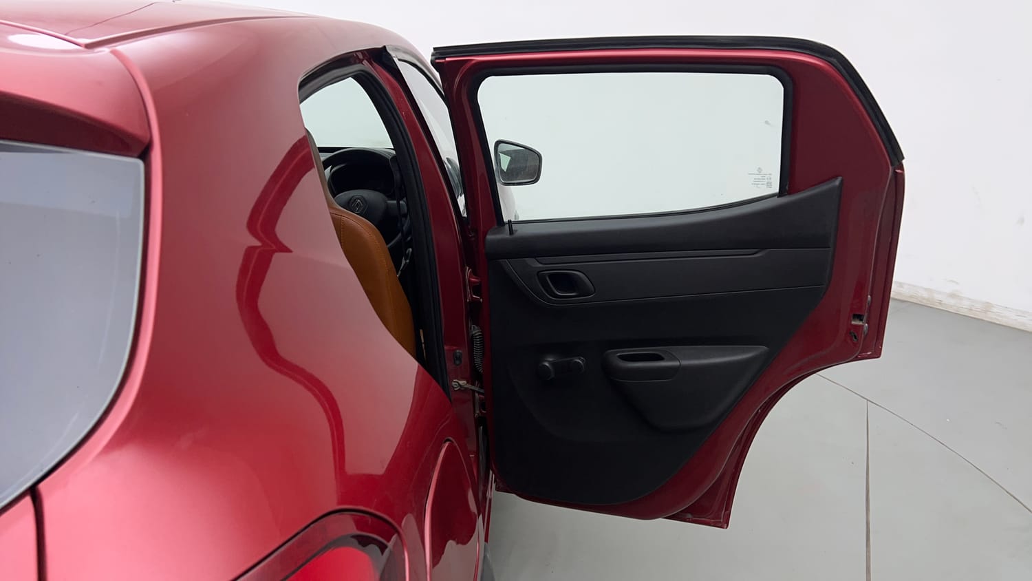 Used 2018 Renault Kwid 1.0 RXT Petrol Manual interior RIGHT REAR DOOR OPEN VIEW