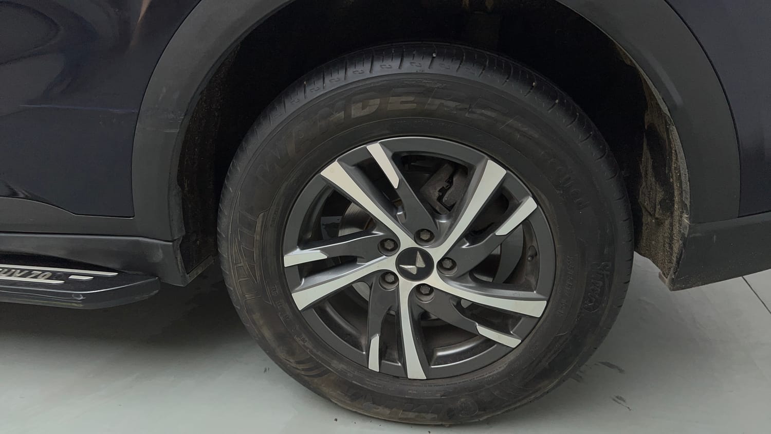 Used 2024 Mahindra XUV700 AX 5 Petrol AT 5 STR Petrol Automatic tyres LEFT REAR TYRE RIM VIEW