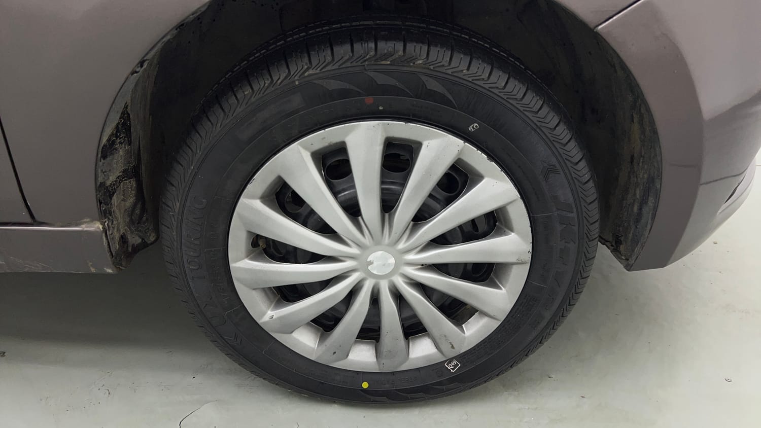 Used 2017 Tata Tiago Revotron XT Petrol Manual tyres RIGHT FRONT TYRE RIM VIEW