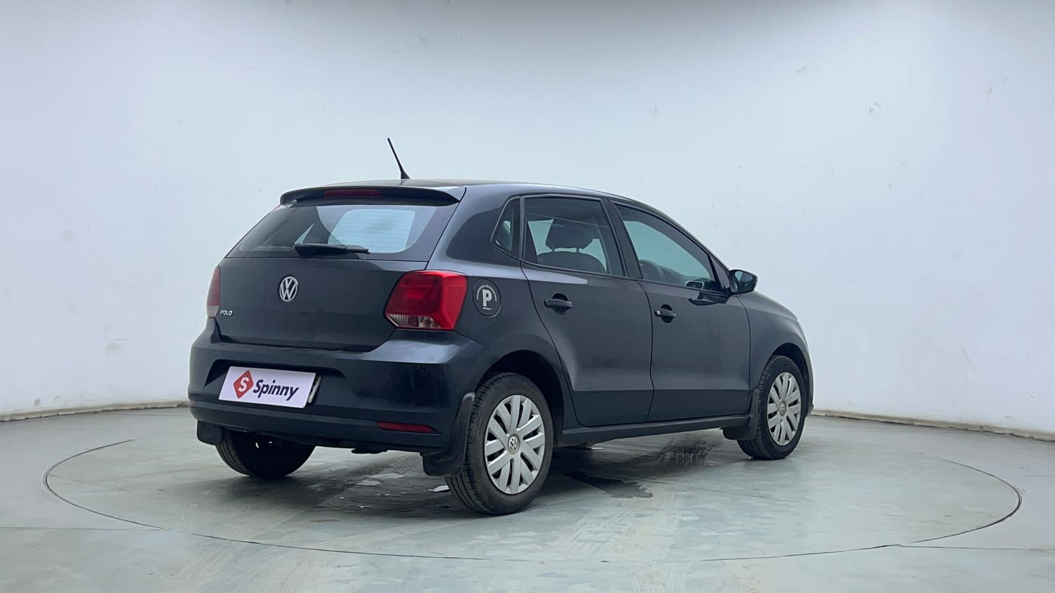 Used 2016 Volkswagen Polo Comfortline 1.2L (P) Petrol Manual exterior RIGHT REAR CORNER VIEW