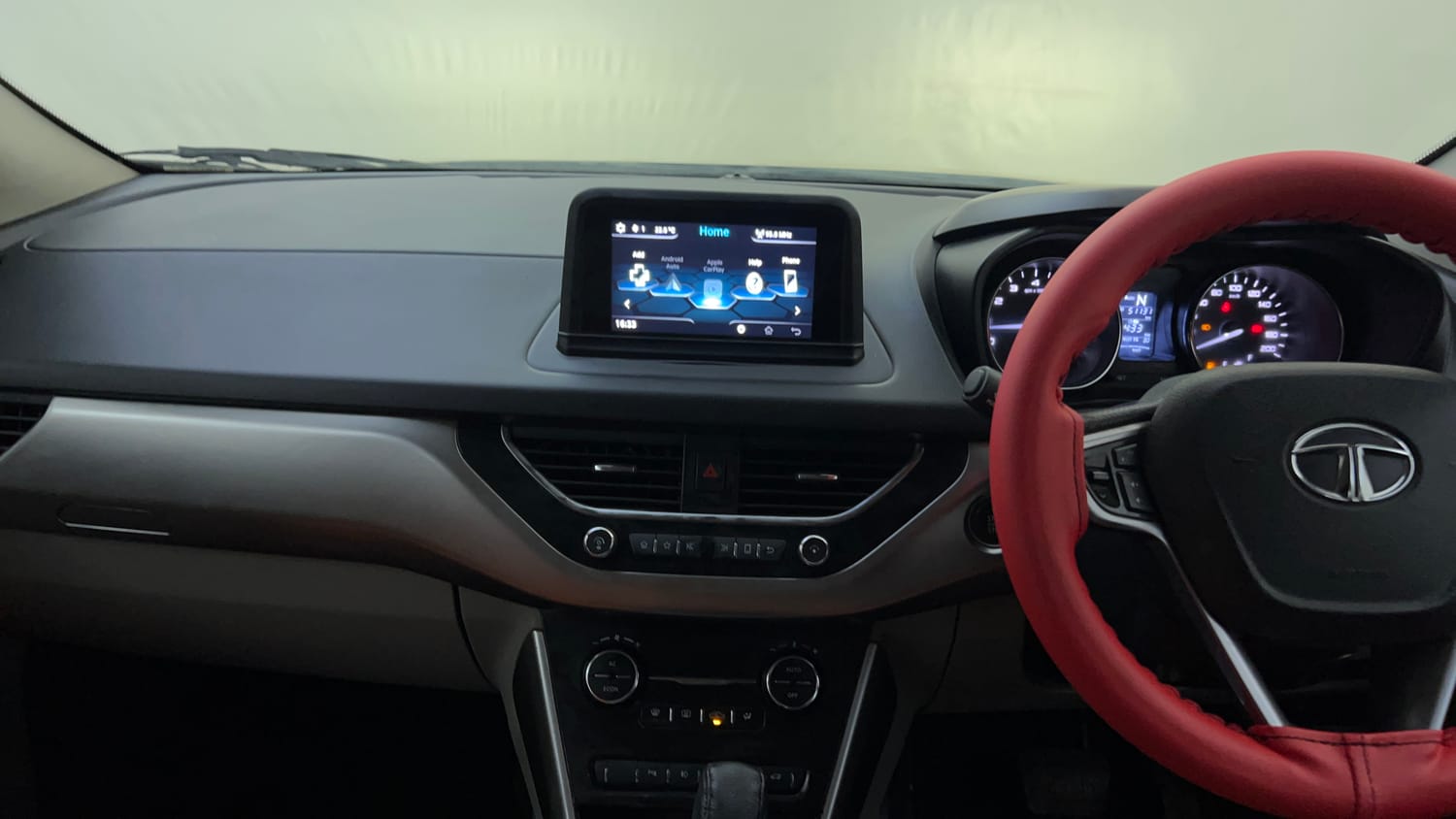 Used 2018 Tata Nexon XZA Plus Diesel Diesel Automatic interior MUSIC SYSTEM & AC CONTROL VIEW