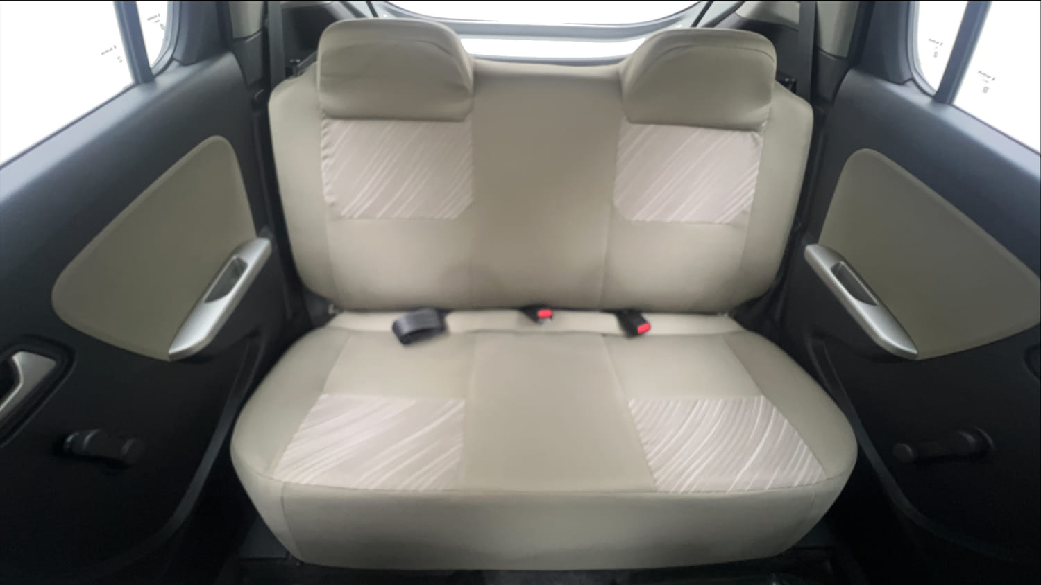 Used 2017 maruti-suzuki Alto K10 VXi (O) AMT Petrol Automatic interior REAR SEAT CONDITION VIEW