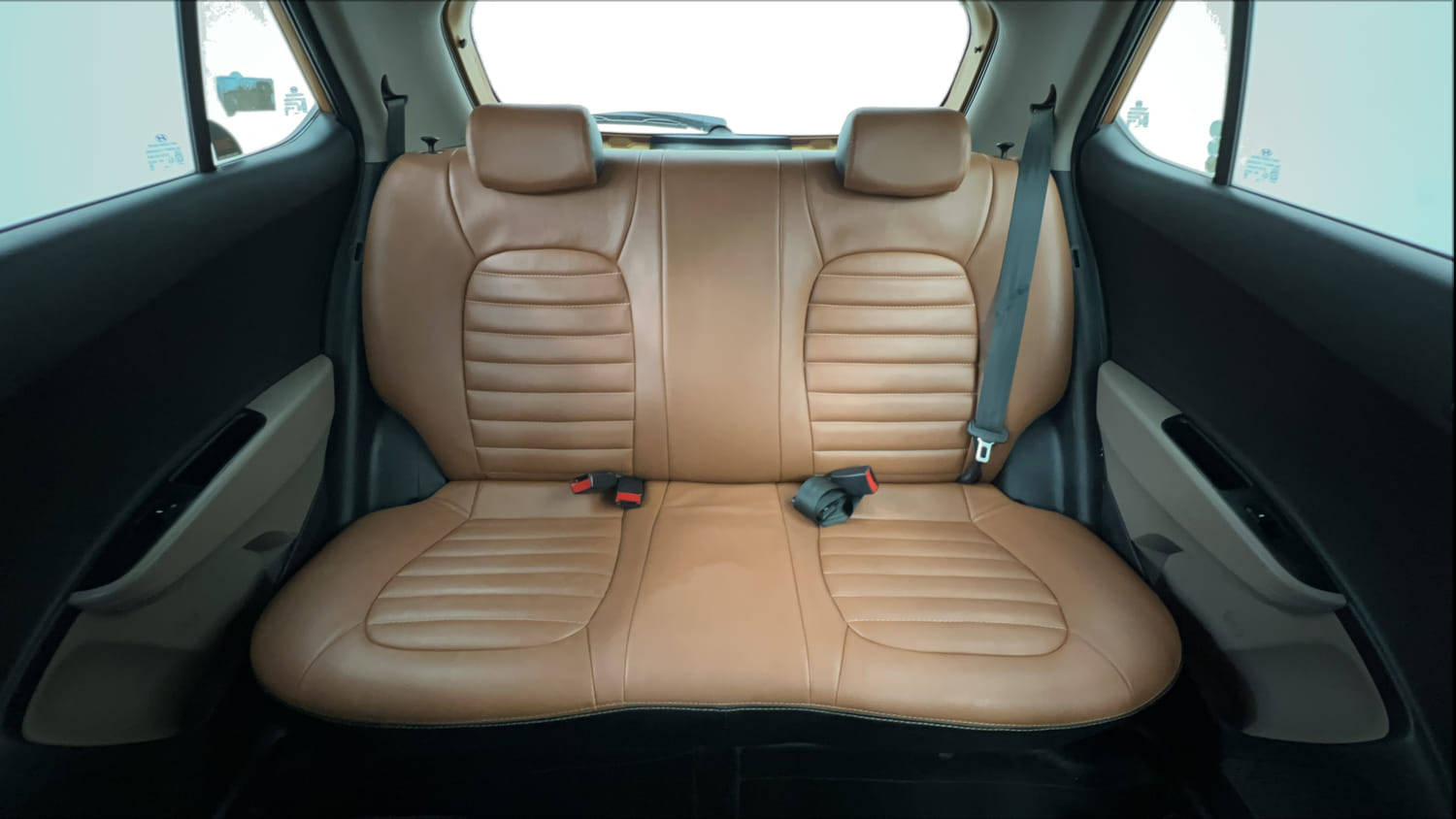 Used 2014 Hyundai Grand i10 Asta 1.2 Kappa VTVT (O) Petrol Manual interior REAR SEAT CONDITION VIEW