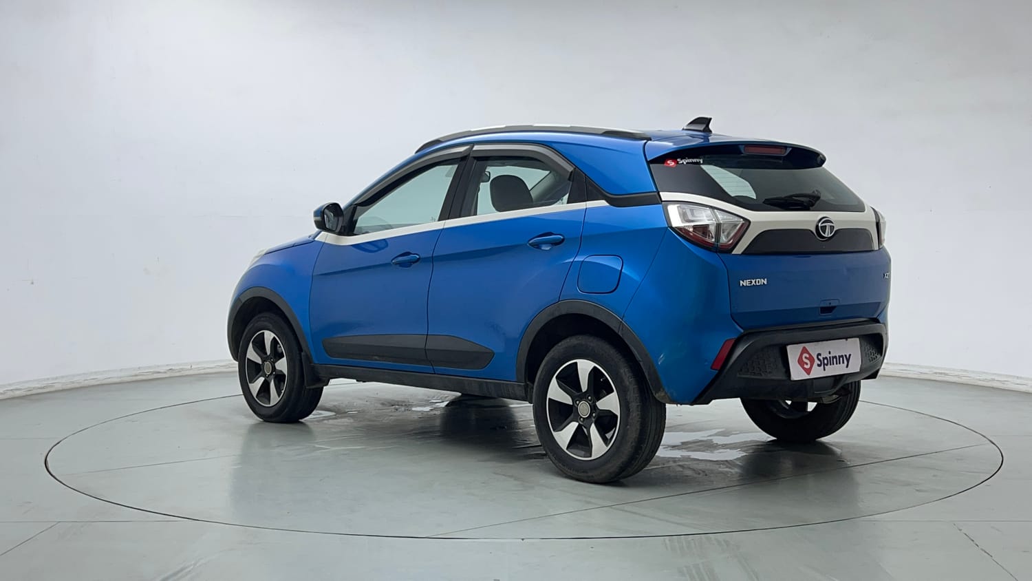 Used 2020 Tata Nexon XZ Plus Petrol Manual exterior LEFT REAR CORNER VIEW
