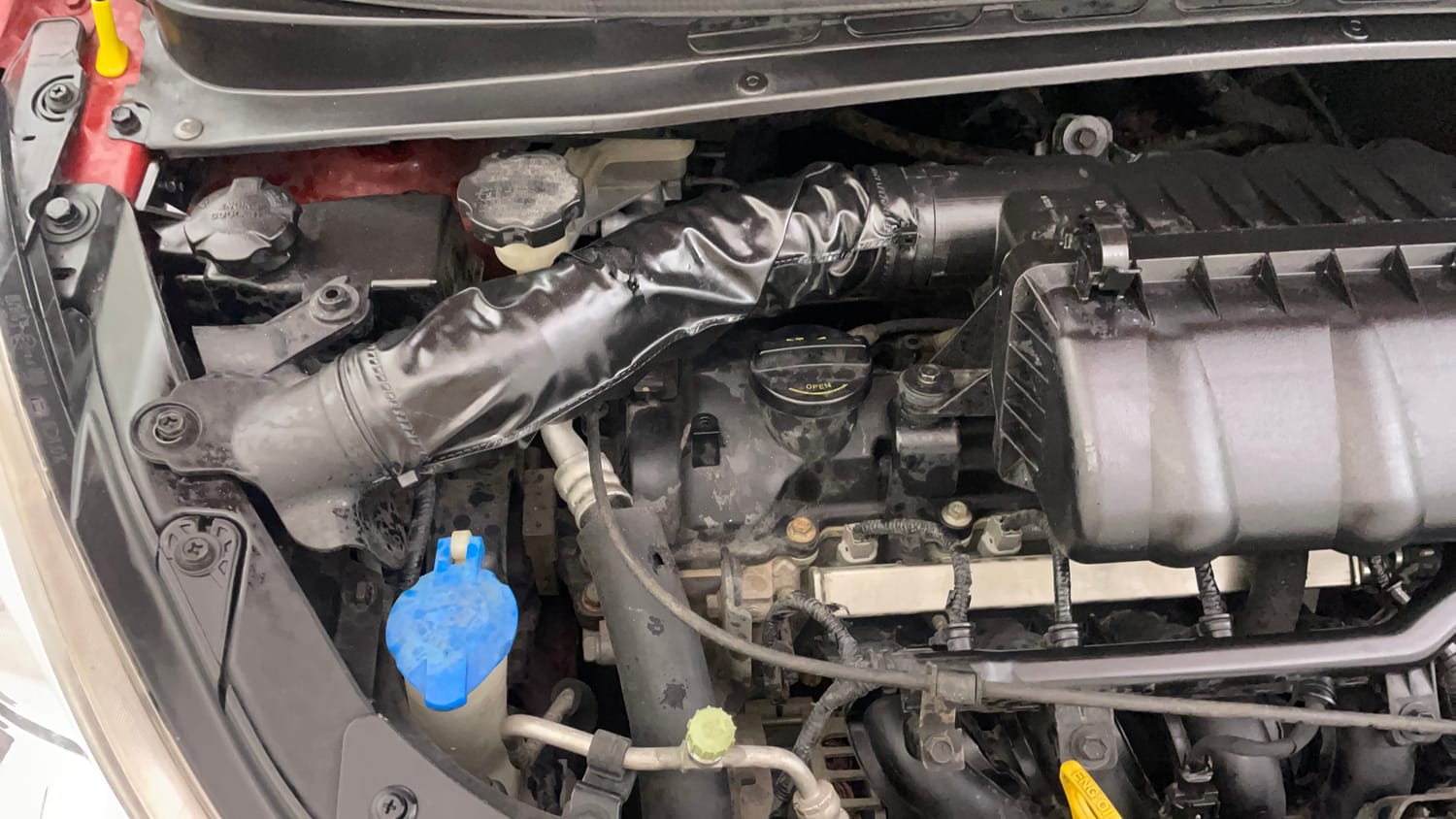 Used 2012 Hyundai i10 Sportz 1.2 AT Kappa2 Petrol Automatic engine ENGINE RIGHT SIDE VIEW