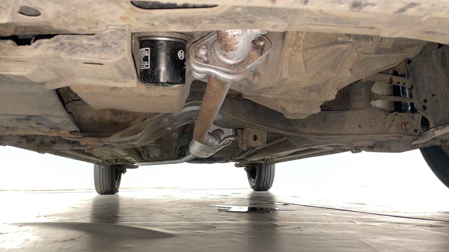 Used 2019 Maruti Suzuki Celerio ZXi (O) AMT Petrol Automatic extra FRONT LEFT UNDERBODY VIEW
