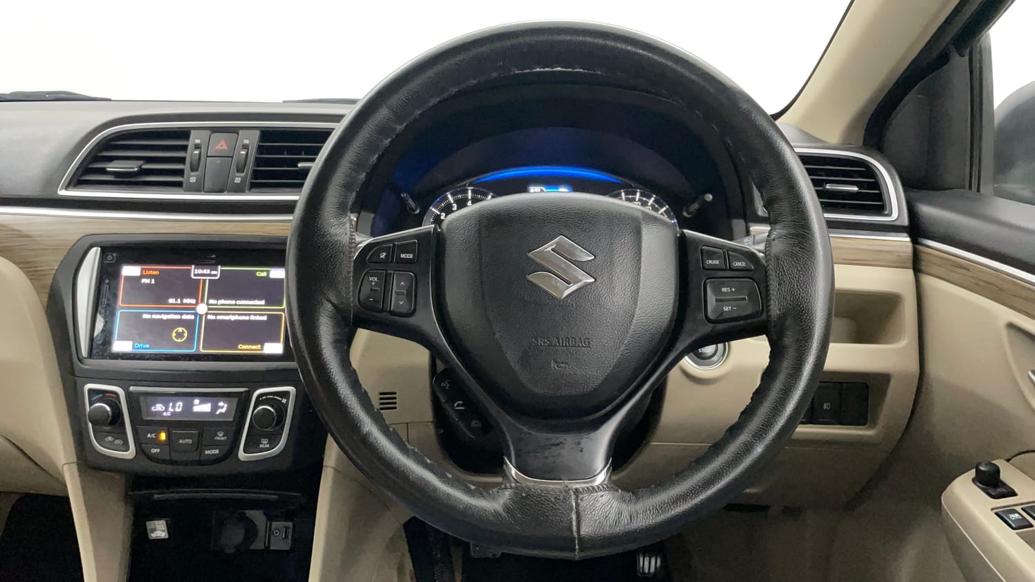 Used 2019 Maruti Suzuki Ciaz Alpha Hybrid 1.5 Petrol Manual interior STEERING VIEW