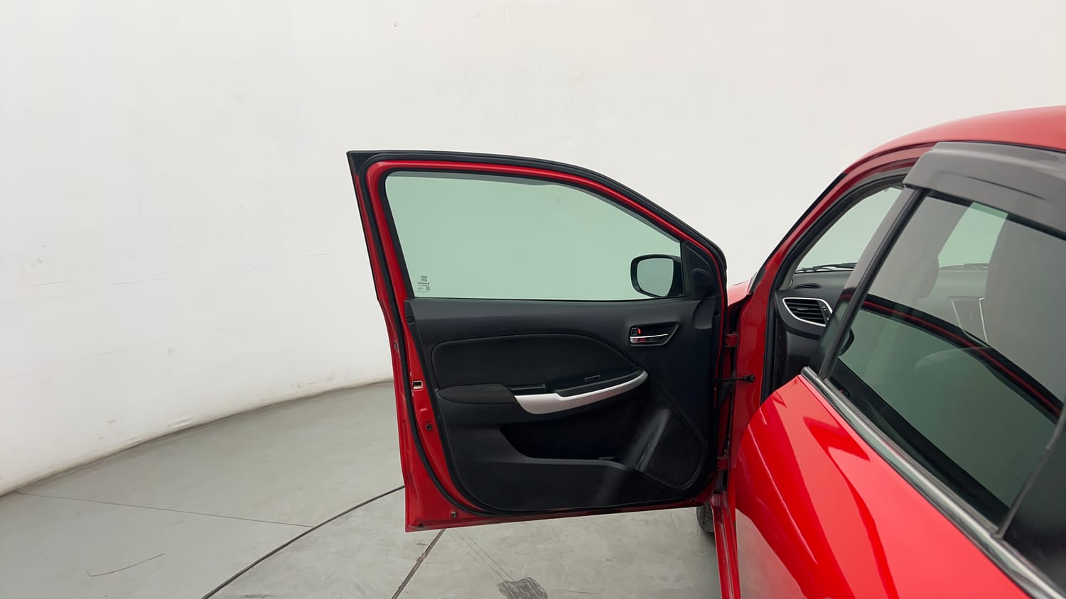 Used 2018 Maruti Suzuki Baleno Alpha 1.2 Petrol Manual interior LEFT FRONT DOOR OPEN VIEW