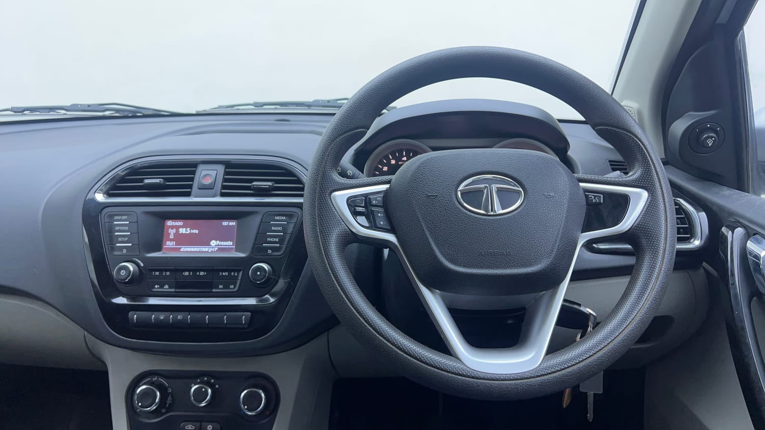 Used 2017 Tata Tiago Revotron XZA Petrol Automatic interior STEERING VIEW