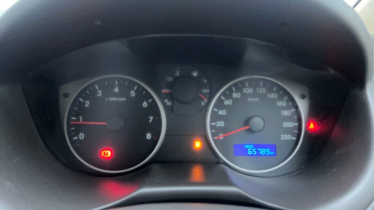 Used 2012 Hyundai i20 Magna 1.2 Petrol Manual interior CLUSTERMETER VIEW