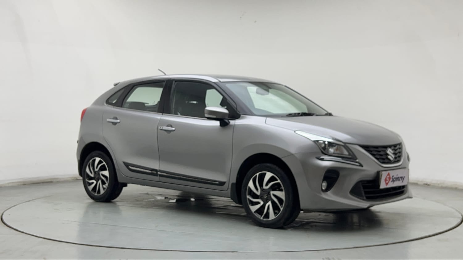 Used 2021 Maruti Suzuki Baleno Zeta Petrol Manual exterior RIGHT FRONT CORNER VIEW