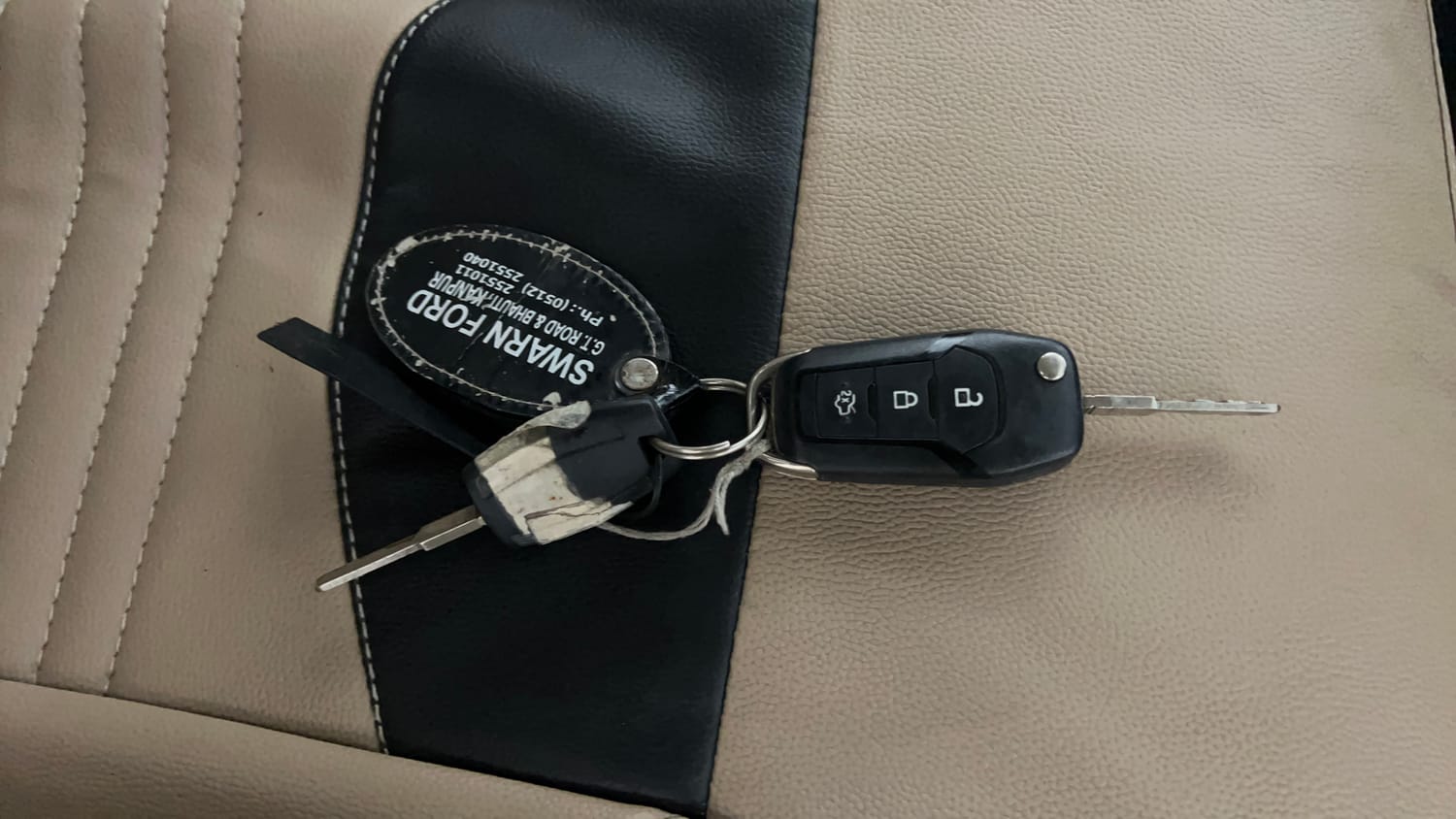 Used 2016 Ford Figo Aspire Titanium 1.2 Ti-VCT Petrol Manual extra CAR KEY VIEW