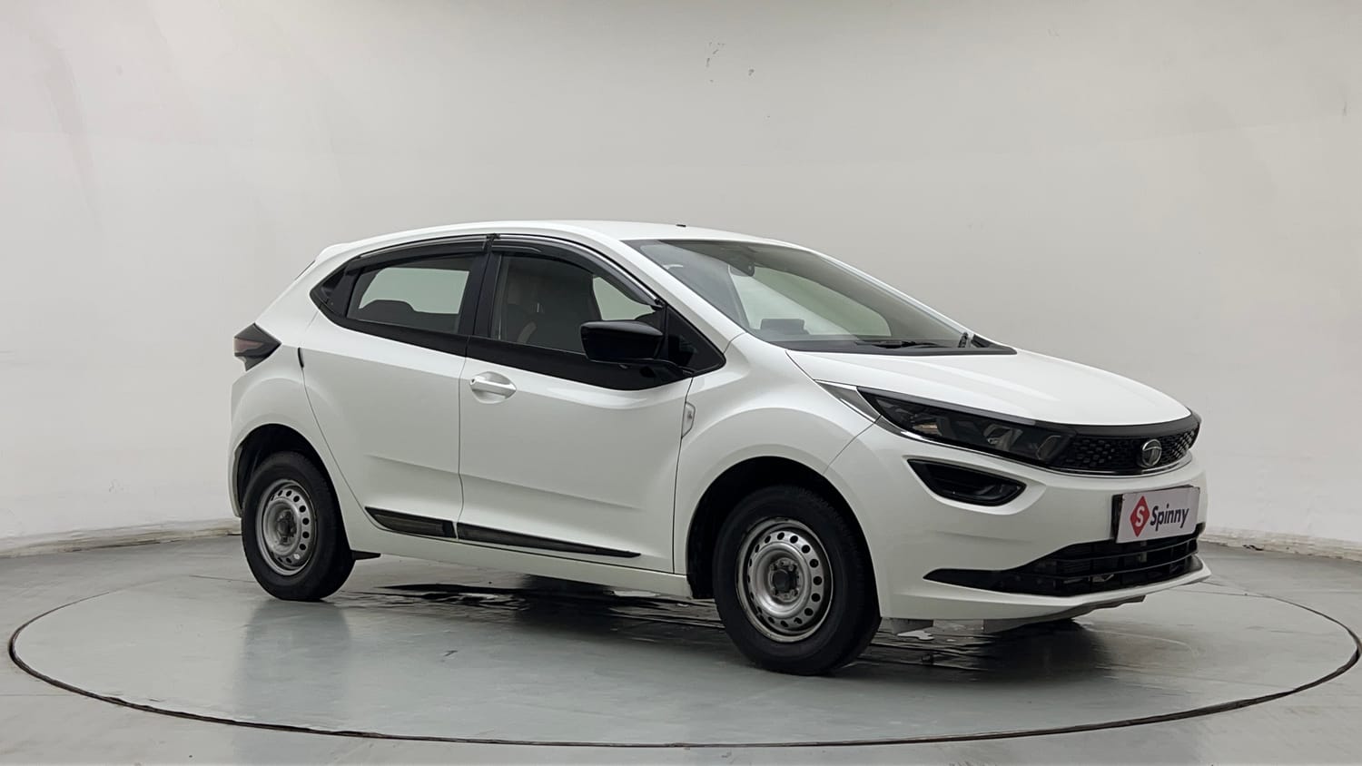 Used 2022 Tata Altroz XE Petrol Petrol Manual exterior RIGHT FRONT CORNER VIEW