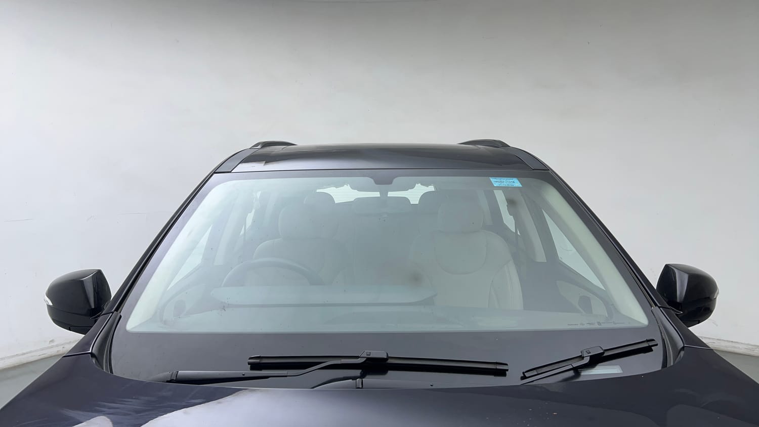 Used 2024 Mahindra XUV700 AX 5 Petrol AT 5 STR Petrol Automatic exterior FRONT WINDSHIELD VIEW