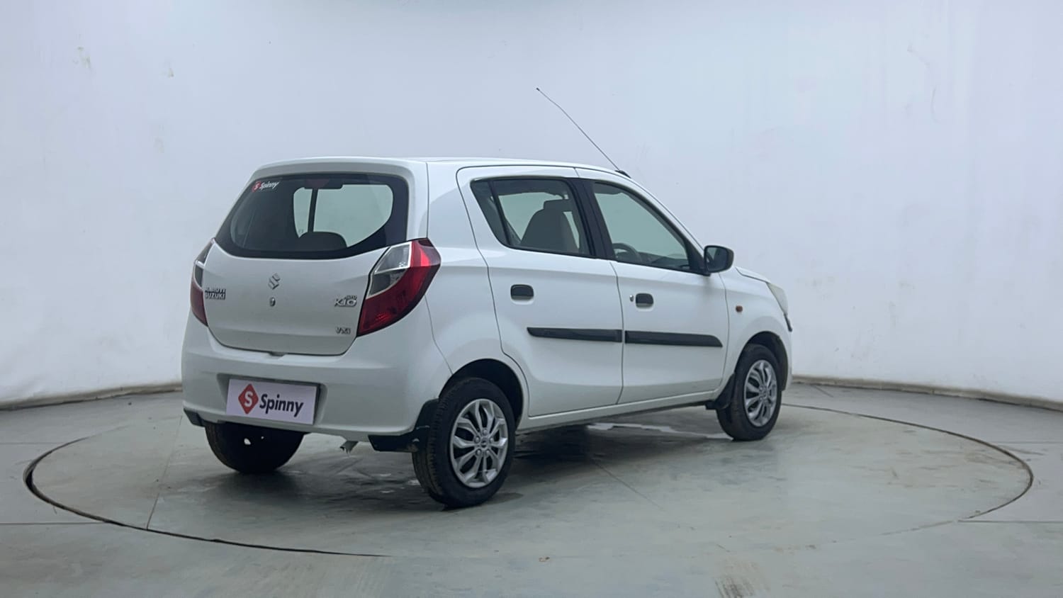 Used 2016 Maruti Suzuki Alto K10 VXi Petrol Manual exterior RIGHT REAR CORNER VIEW