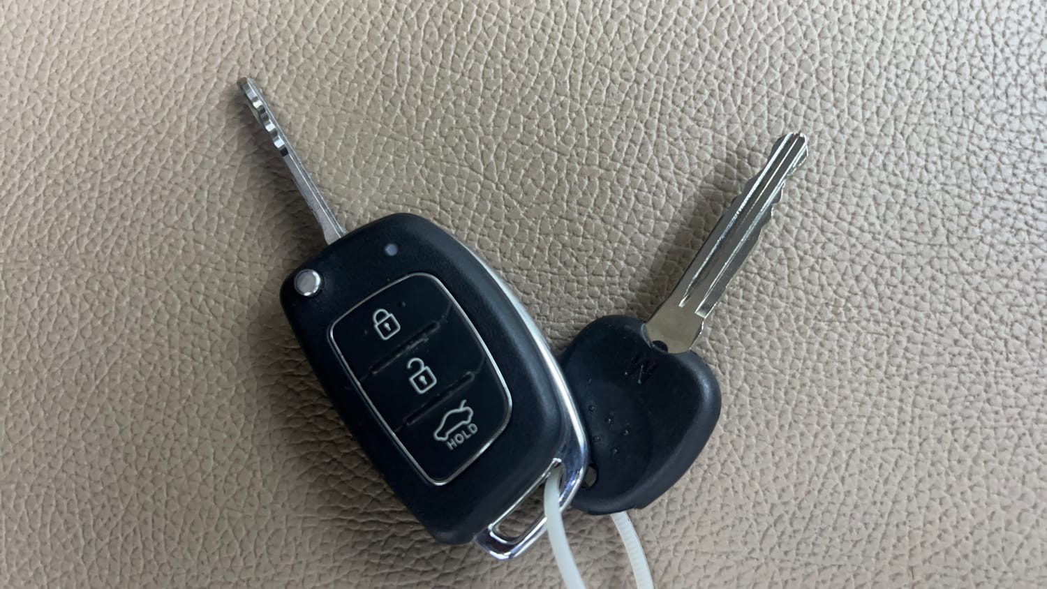 Used 2012 Hyundai i20 Magna 1.2 Petrol Manual extra CAR KEY VIEW